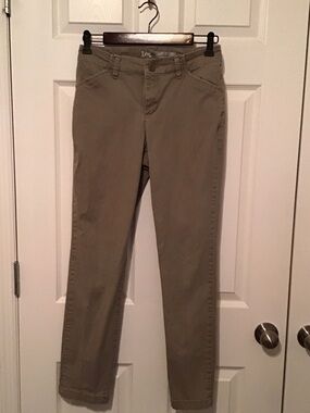 Lee Straight Khaki Pants - Olive Green